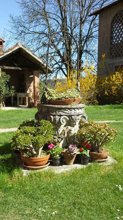 Villa Pallavicini B&B Serravalle Scrivia Kültér fotó
