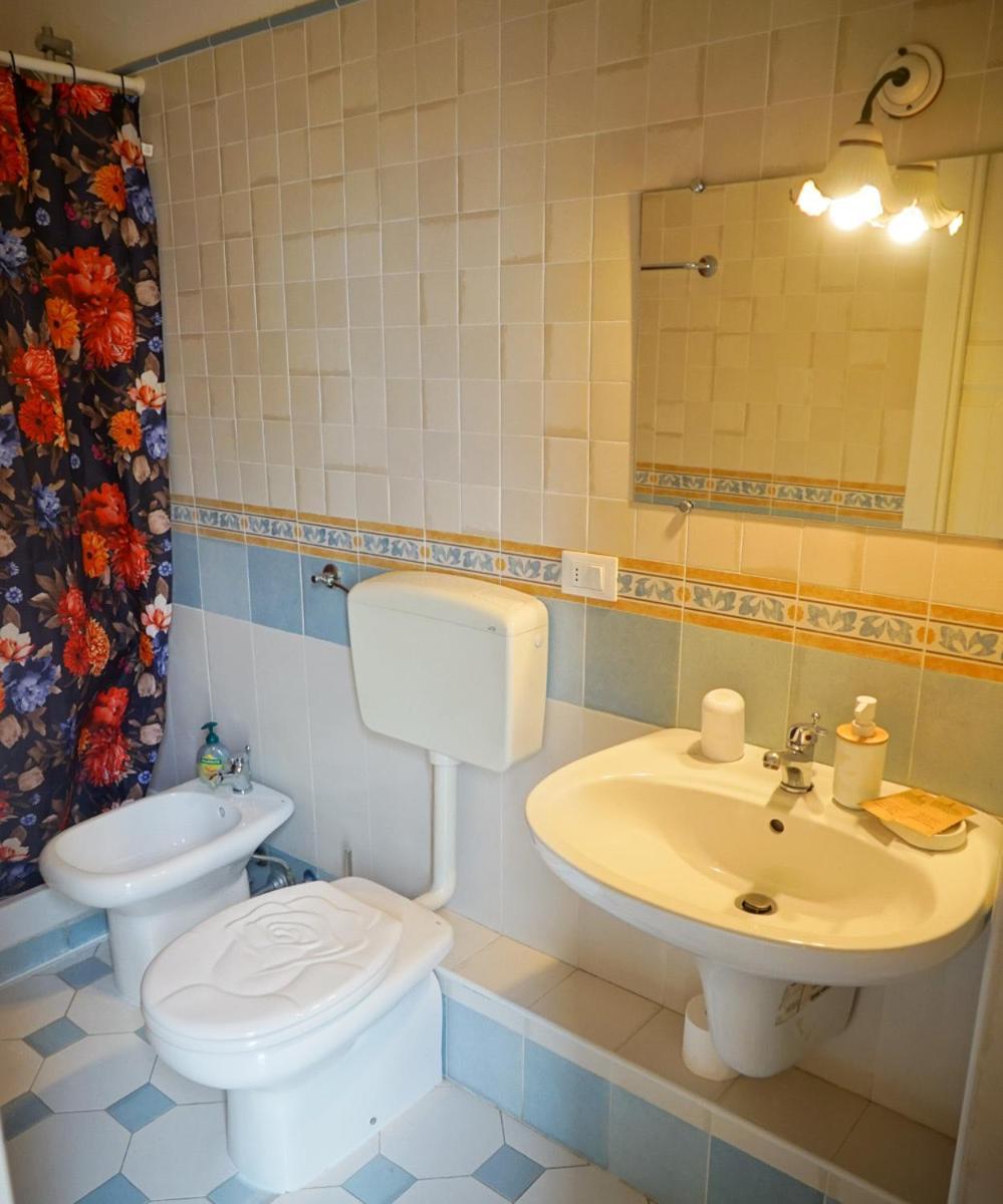 Villa Pallavicini B&B Serravalle Scrivia Kültér fotó