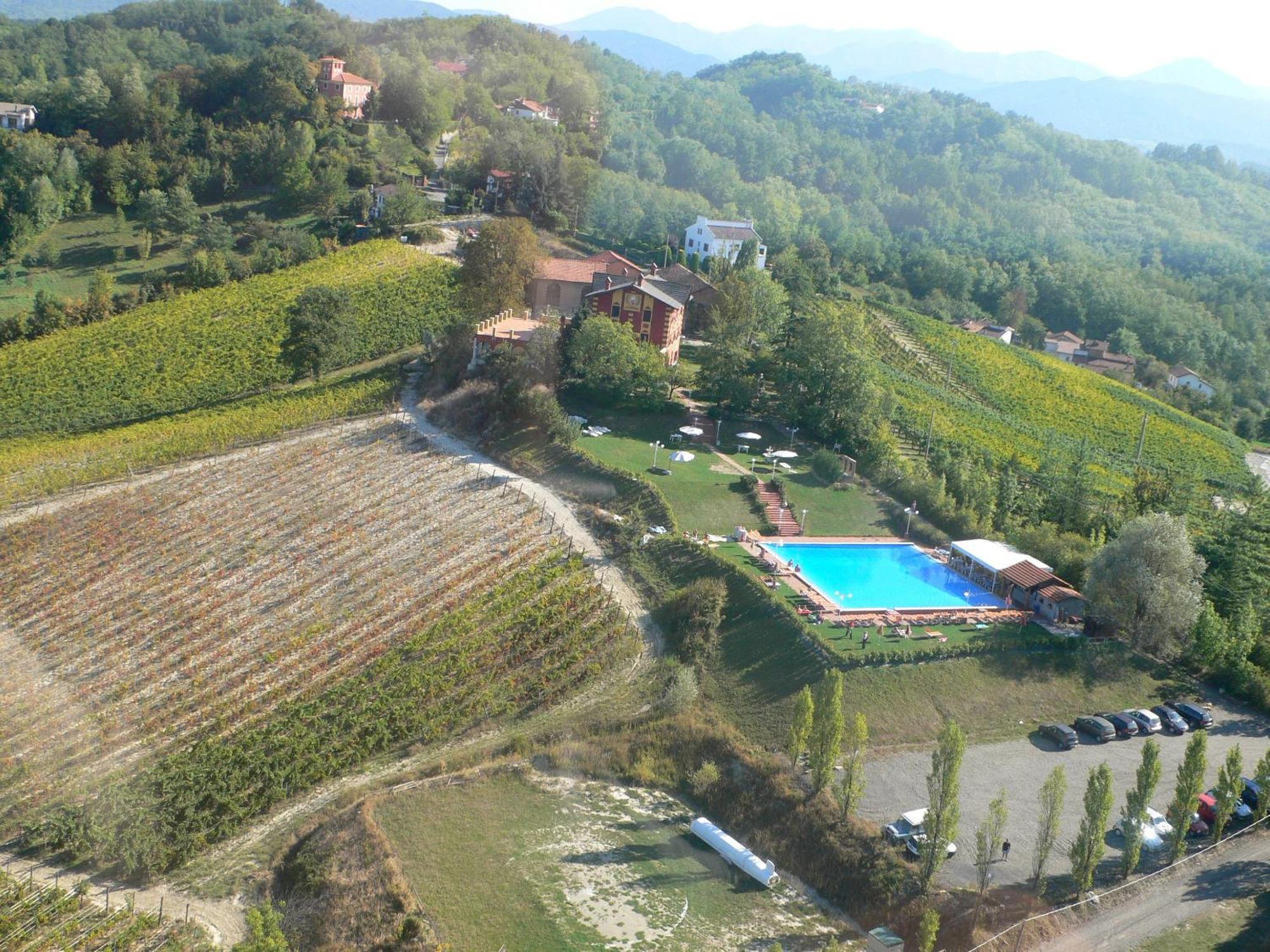 Villa Pallavicini B&B Serravalle Scrivia Kültér fotó